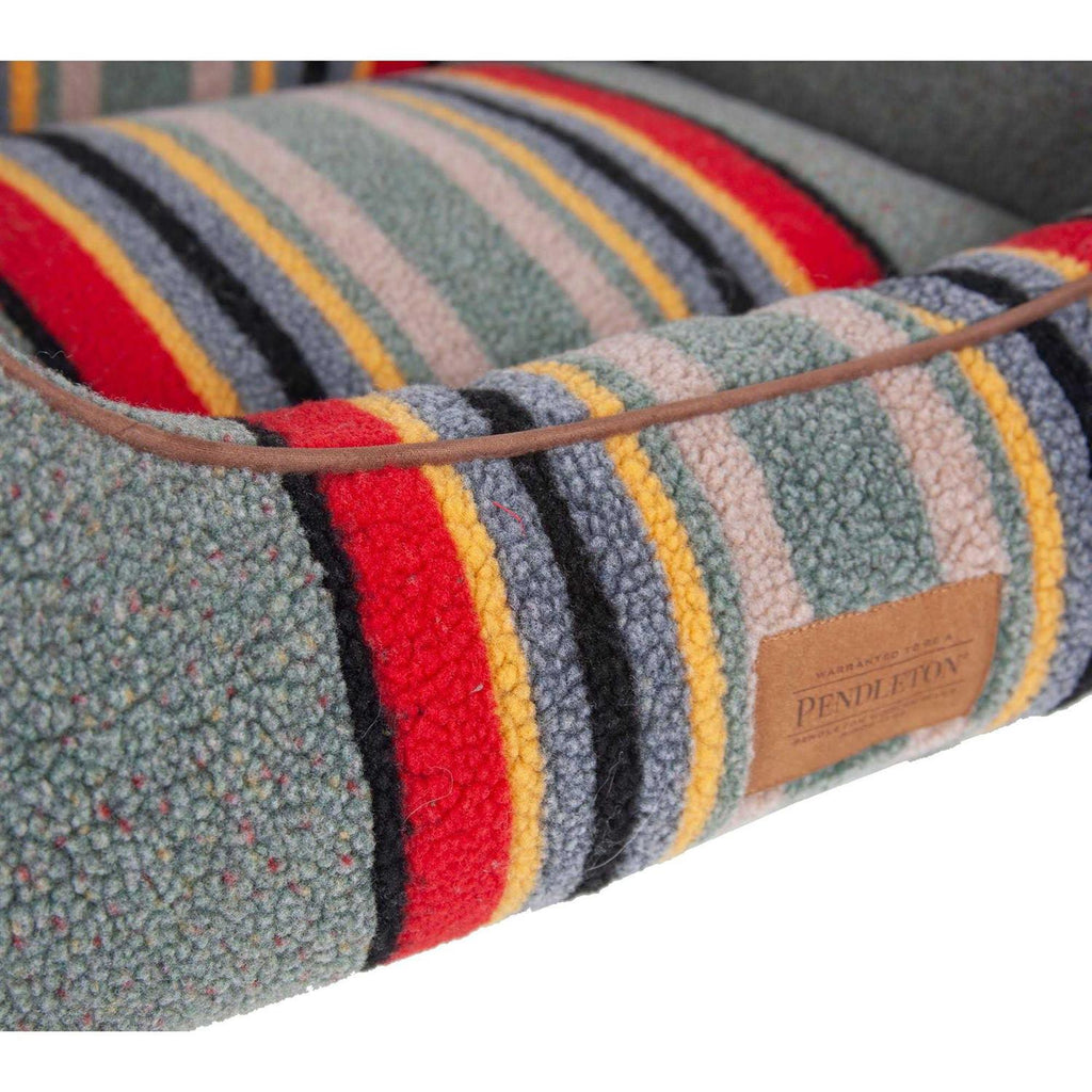 Vintage Dog Bed S37985