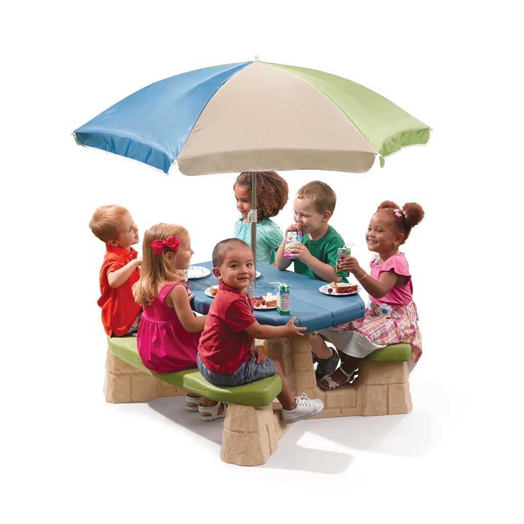 Plastic Picnic Table with Umbrella J932