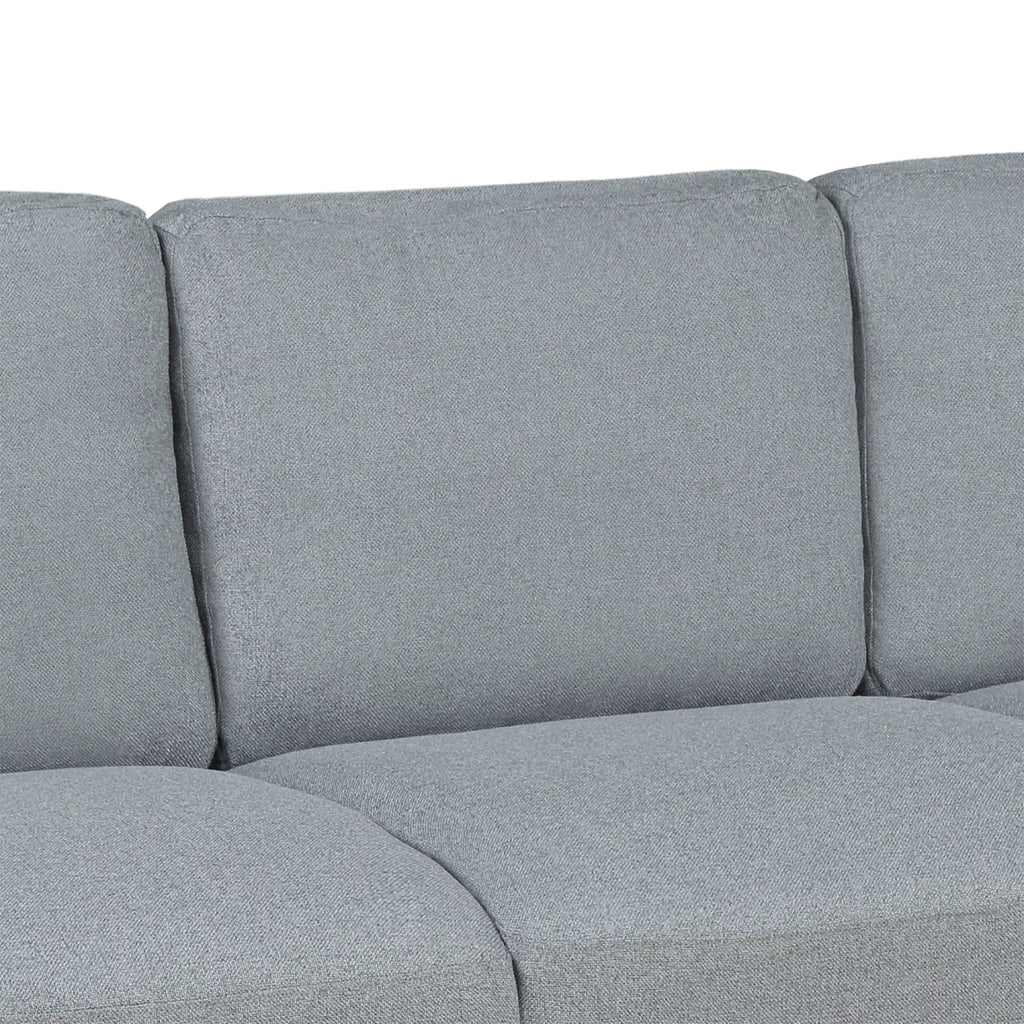 Gray Loveseat and 3-seat Sofa M9580
